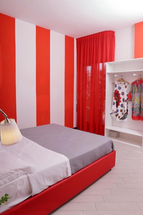 Guest House Le Tre Isole Соренто Екстериор снимка