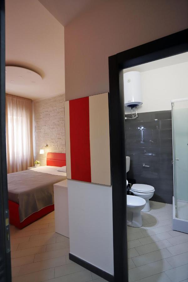 Guest House Le Tre Isole Соренто Екстериор снимка